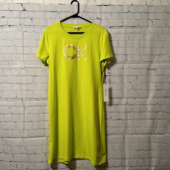 NWT! Calvin Klein T-shirt dress. Neon yellow/green ๐คฉ super comfy/soft! - Picture 2 of 14